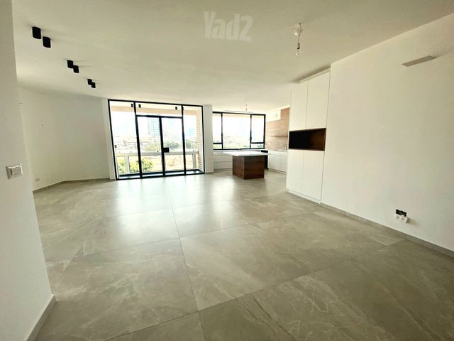 דירה להשכרה בתל אביב יפו (תיווך) — 2