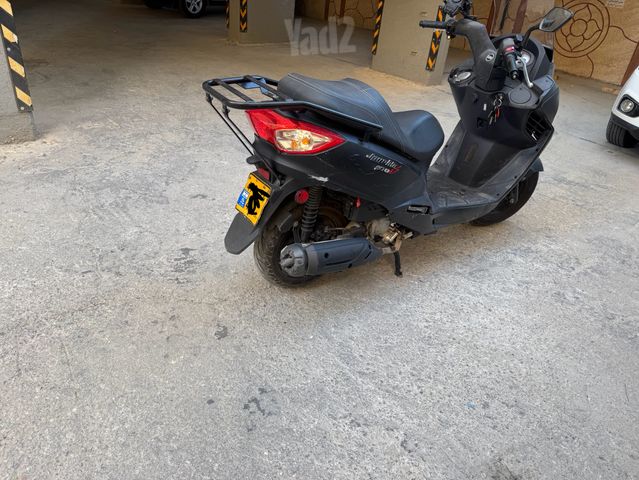 מודעת רכב סאן יאנג ג'וי רייד 200