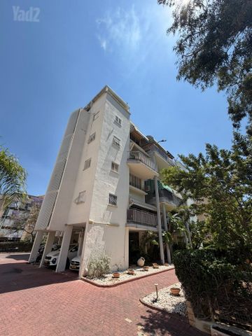 כיכר יעקב ילישביץ 3