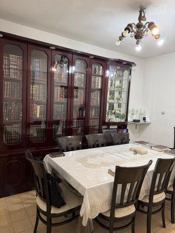 אדוניהו הכהן 44