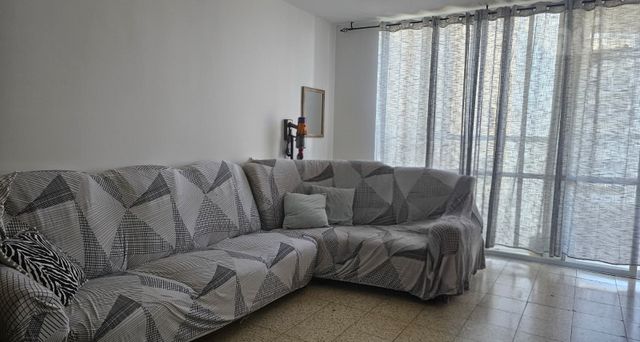 דירה, הרב מיימון 30, דרום מזרח, בת ים
