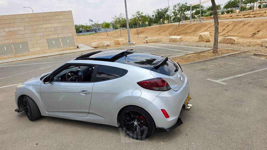 מודעת רכב יונדאי ולוסטר