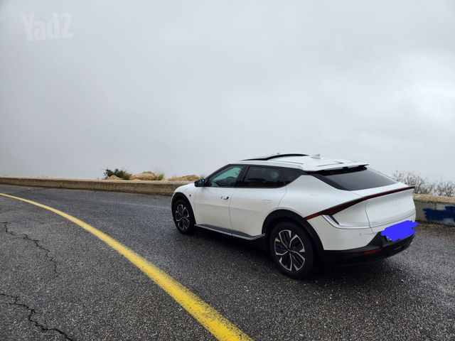מודעת רכב קיה EV6