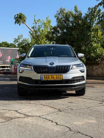 מודעת רכב סקודה קארוק