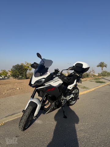 מודעת רכב ב.מ.וו F900XR