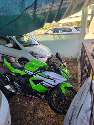 מודעת רכב קאוואסאקי נינג'ה 250R