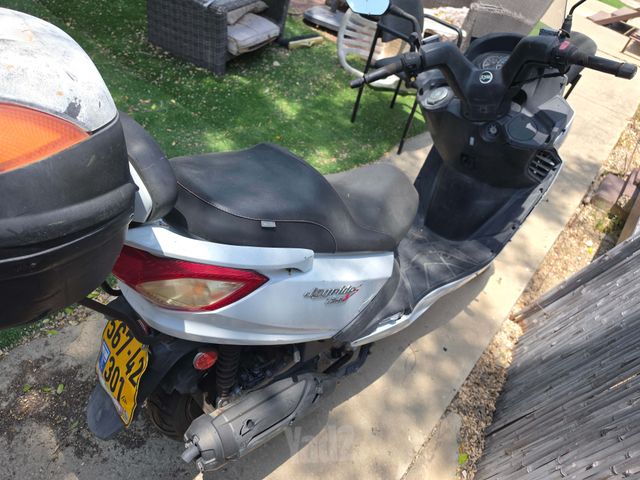 מודעת רכב סאן יאנג ג'וי רייד 125