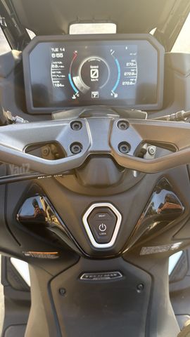 מודעת רכב ימאהה Tmax 560 Tech