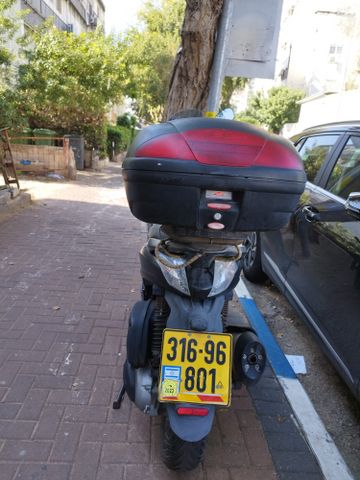 מודעת רכב פיאג'ו בוורלי 350