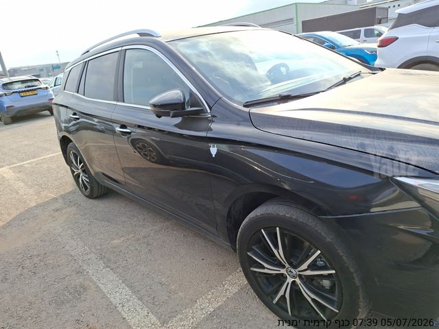 מודעת רכב אם ג'י MG5