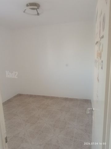 קיבוץ גלויות 418