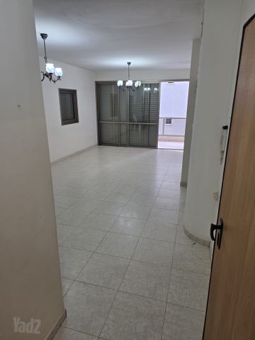 שמריהו לוין 16
