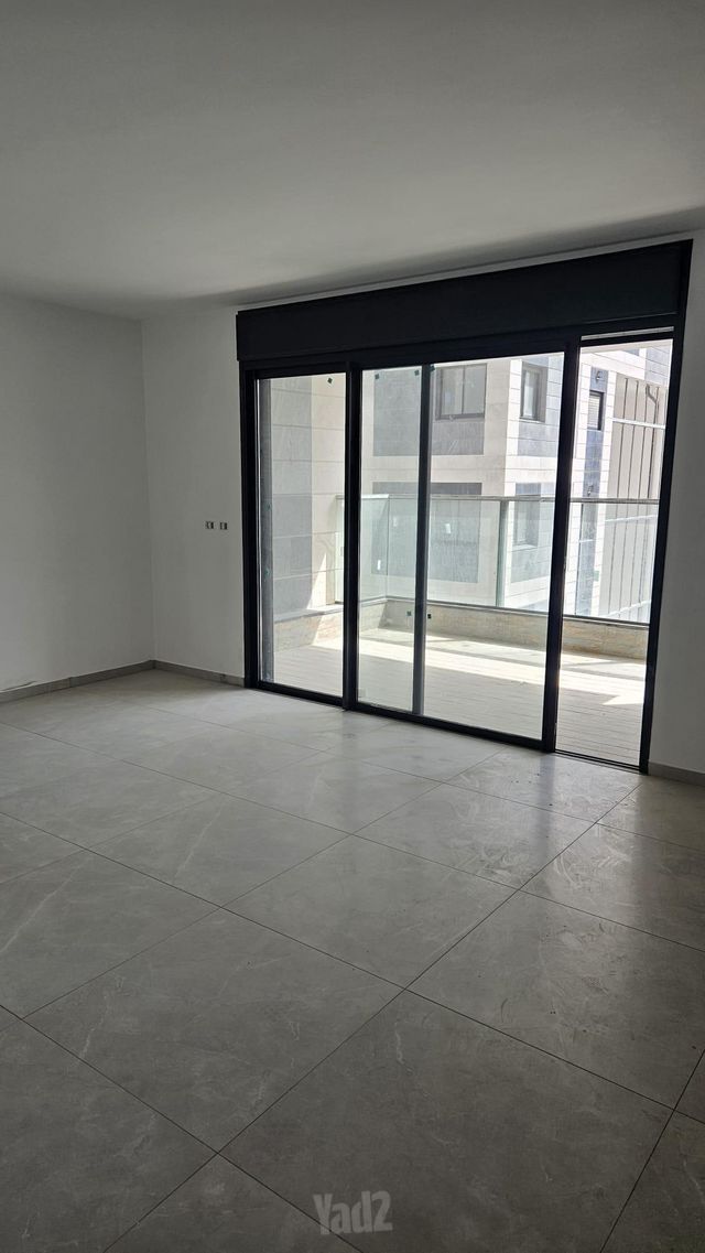 דירה, נחום סוקולוב 22, צפון מזרח מרכז העיר, נתניה