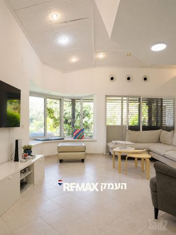בית פרטי/ קוטג', מרחביה מושב