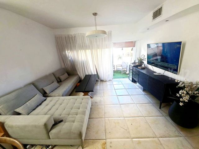 דופלקס למכירה בתל אביב יפו (תיווך) — 2