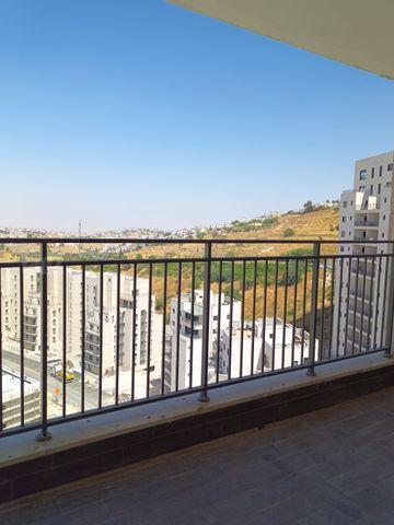 דירה למכירה בירושלים (תיווך) — 2