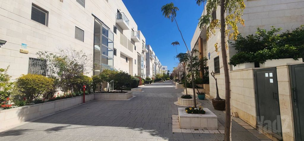דירה למכירה בתל אביב יפו (תיווך) — 4