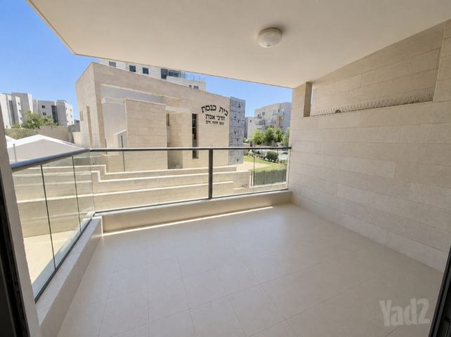 אתרוג 3