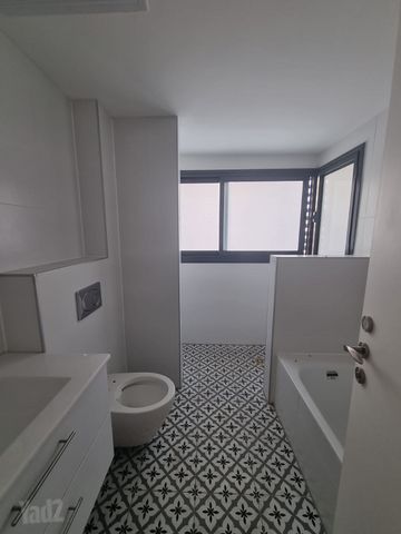 משה רינת 