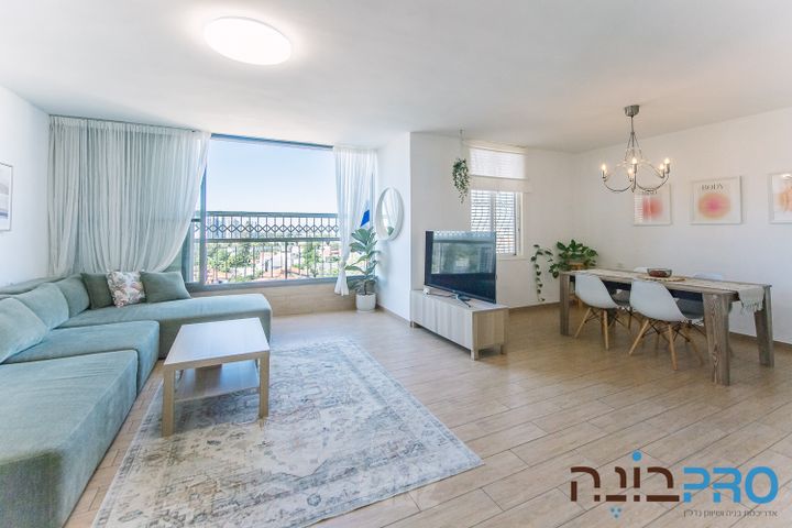 המעיין 