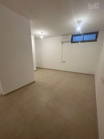 דירת גן להשכרה בתל אביב יפו (תיווך) — 5