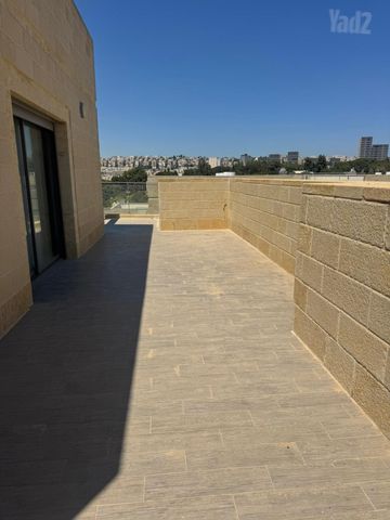 גג/ פנטהאוז להשכרה בירושלים (תיווך) — 4