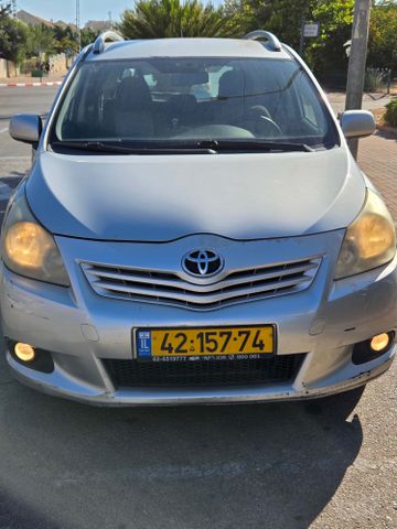 מודעת רכב טויוטה ורסו