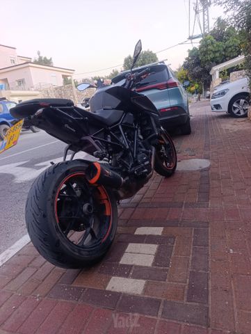 מודעת רכב KTM Naked Super Duke 1290R