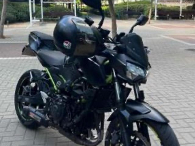 מודעת רכב קאוואסאקי Z400