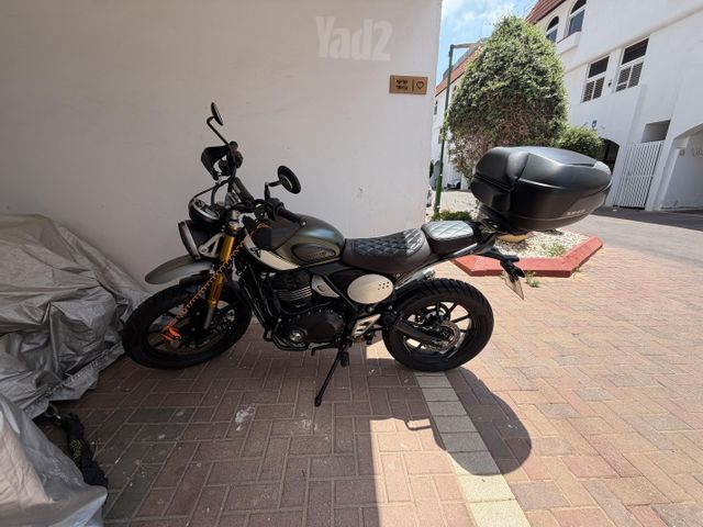 מודעת רכב טריומף Scrambler 400 X