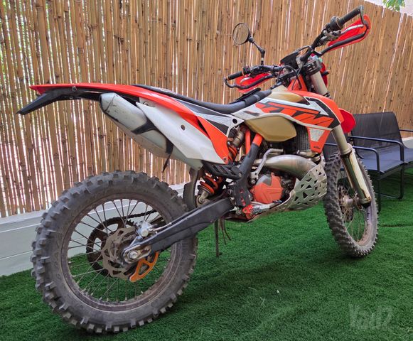 מודעת רכב KTM Enduro EXC 250
