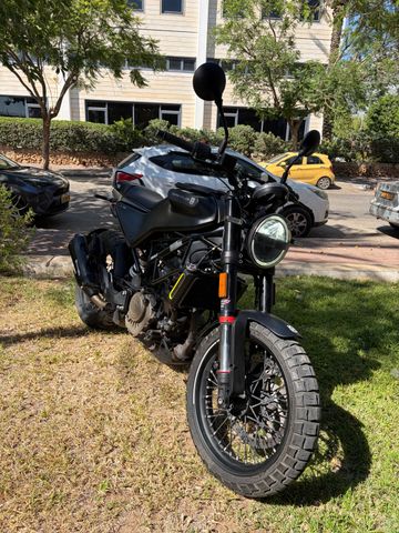 מודעת רכב הוסקוורנה SVARTPILEN 125