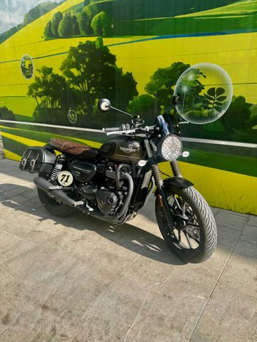 מודעת רכב טריומף Speed Twin