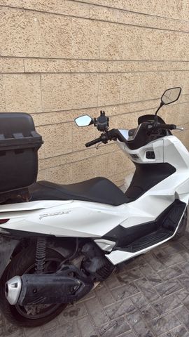 מודעת רכב הונדה PCX 125
