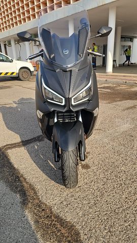 מודעת רכב סאן יאנג ג'וי-מקס 125