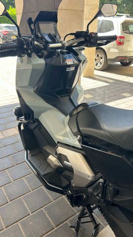 מודעת רכב הונדה X-ADV750