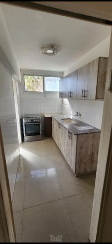 שדרות הנשיא וייצמן 652