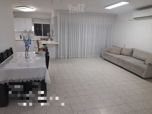 טולידנו 12