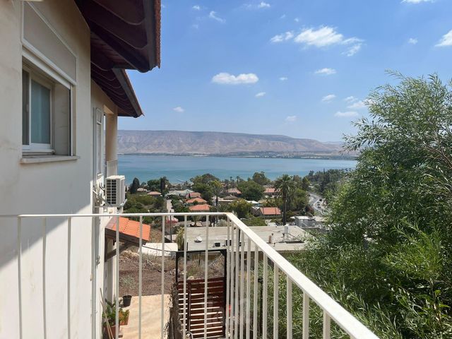 הבזלת 16