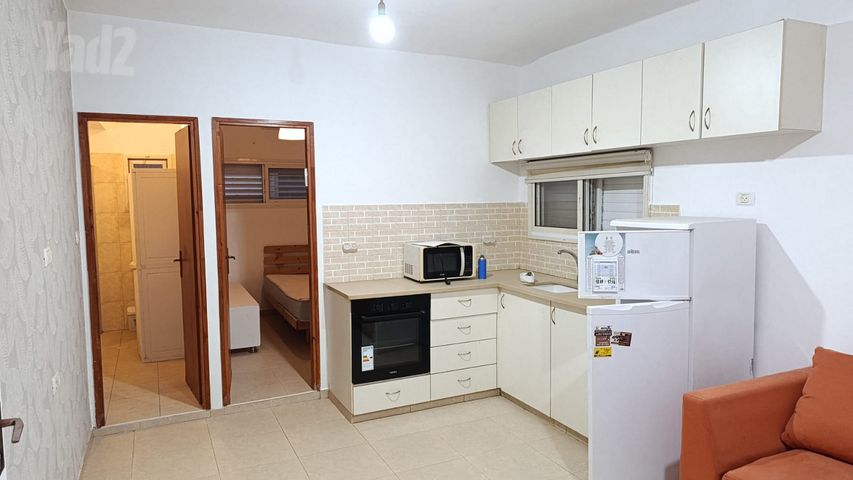 הקיבוצים 66