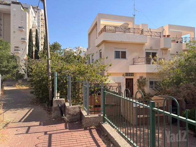 שדרות אברהם בוני 20