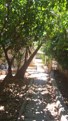 דירת גן להשכרה בירושלים — 2
