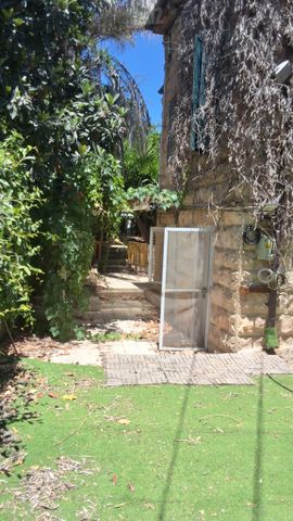 דירת גן להשכרה בירושלים — 3