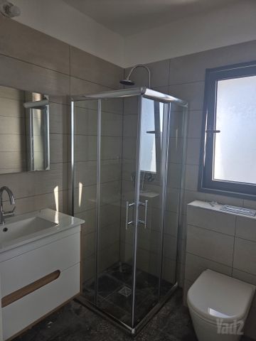תמונה 5 של דירת 4 חדרים להשכרה בנתניה
