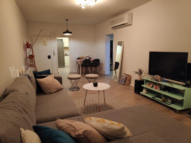 דירה, קריניצי 106, שכונת בן גוריון, מרכז העיר ג', רמת גן