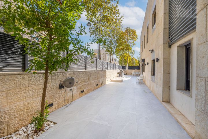 דירת גן למכירה בירושלים (תיווך) — 3