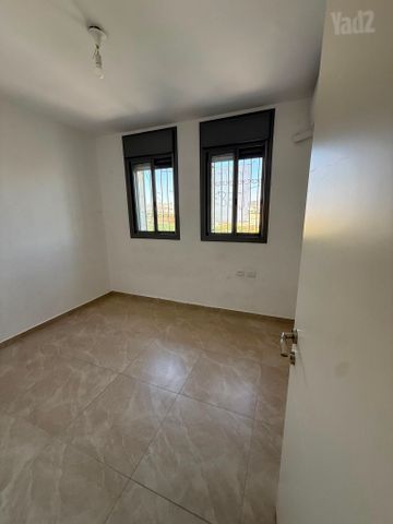 דירה למכירה בבית שמש (תיווך) — 3