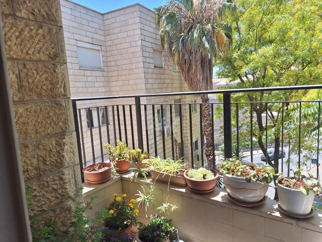 דירה למכירה בירושלים (תיווך) — 5