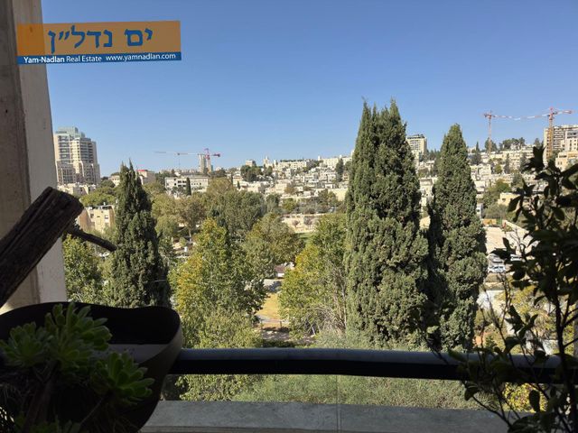 דירה למכירה בירושלים (תיווך) — 5