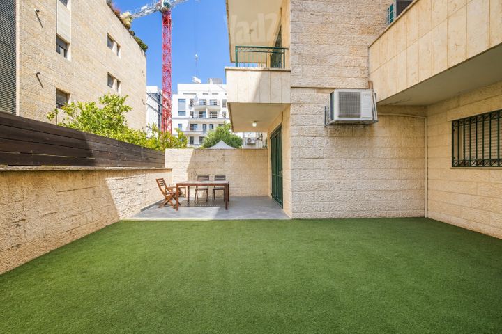דירת גן למכירה בירושלים (תיווך) — 4